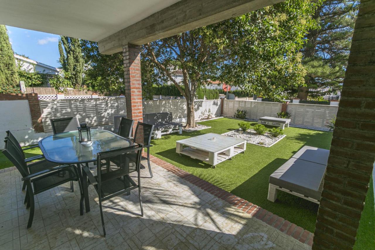 Canovas Nerja - Casa Parador Con Jardin Privado En Centro Nerja Ngoại thất bức ảnh