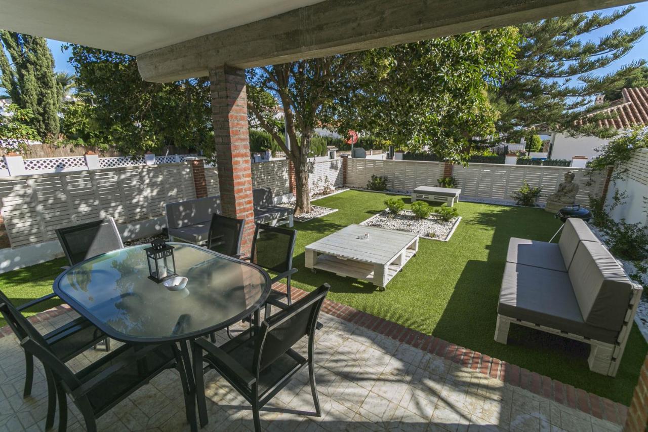 Canovas Nerja - Casa Parador Con Jardin Privado En Centro Nerja Ngoại thất bức ảnh