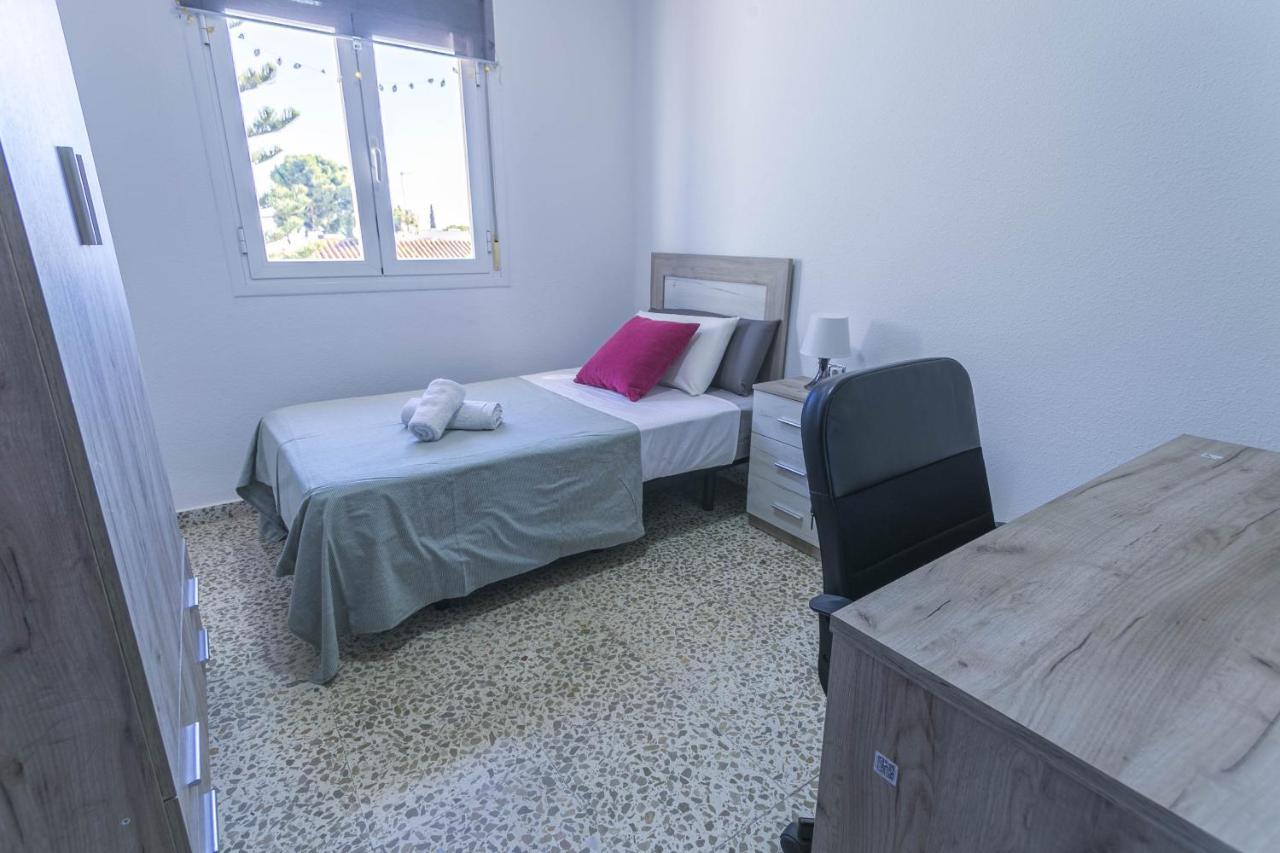 Canovas Nerja - Casa Parador Con Jardin Privado En Centro Nerja Ngoại thất bức ảnh